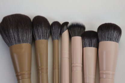 The G&R Full Make-Up Brush Collection